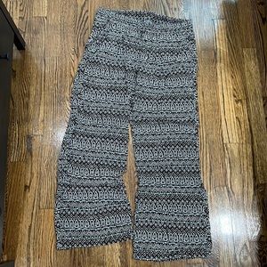 Old Navy - Pattern Pants